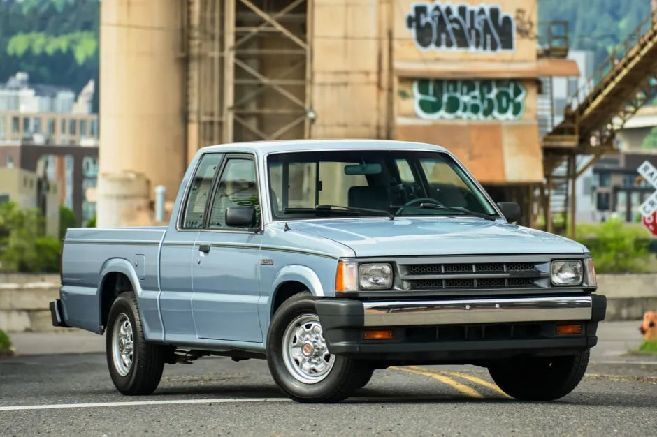 Mazda B2000, B2200, B2600