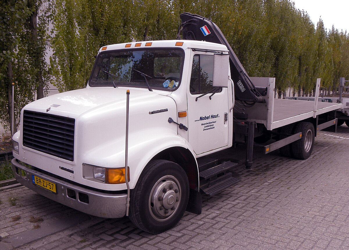 International 4700 and 4900