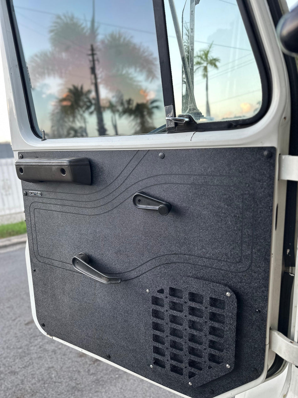 ABS Door Panels for International 4700 and 4900 1995 - 2002